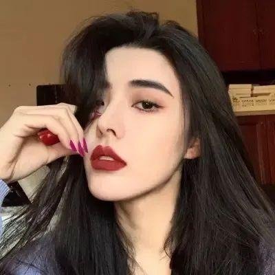 落花浅笑流水冰